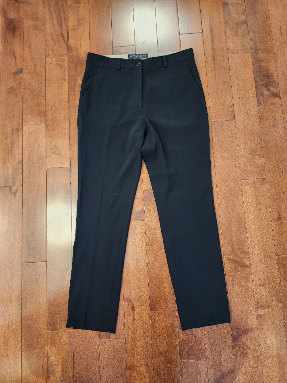Etro women's black pants in size 40